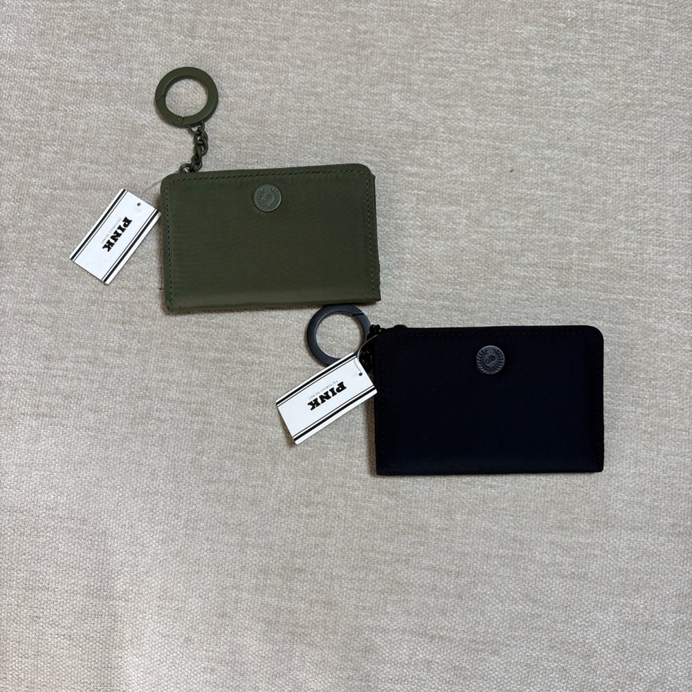 Victoria’s Secret PINK Black and Green Cardholder Set